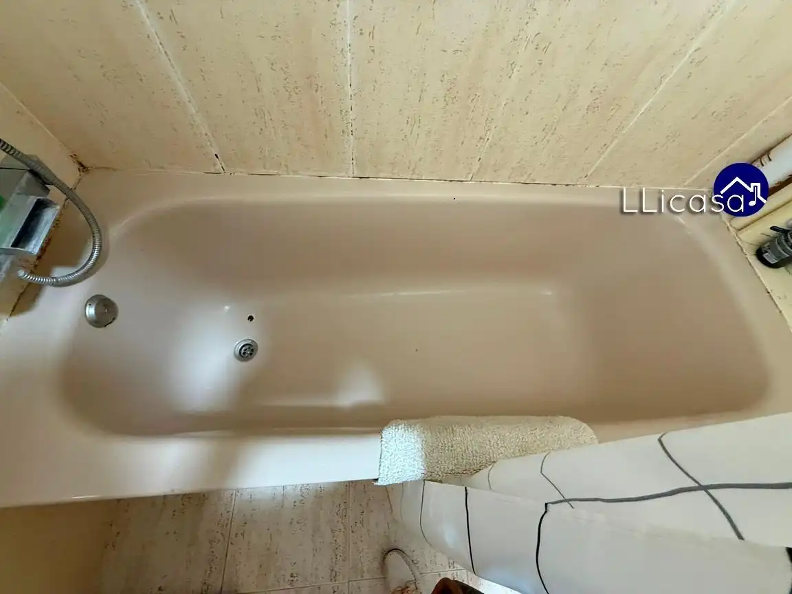 Bathroom of Flat for sale in Benaguasil, Valencia