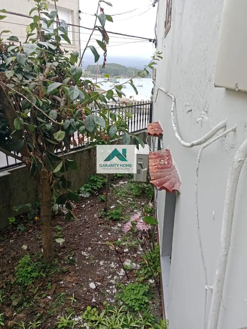 Garden of Houses for sale in A Illa de Arousa   with Air Conditioner, Private garden and Storage room