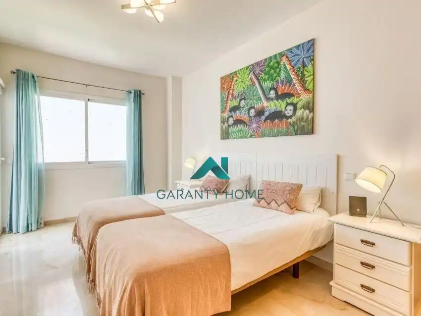 Bedroom of Flat for rent in Estepona  with Air Conditioner, Heating and Terrace