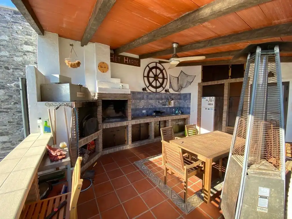 Cuina de Casa o xalet en venda en Los Barrios
