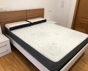 Bedroom of Flat to rent in Vinaròs  with Heating, Parquet flooring and Storage room