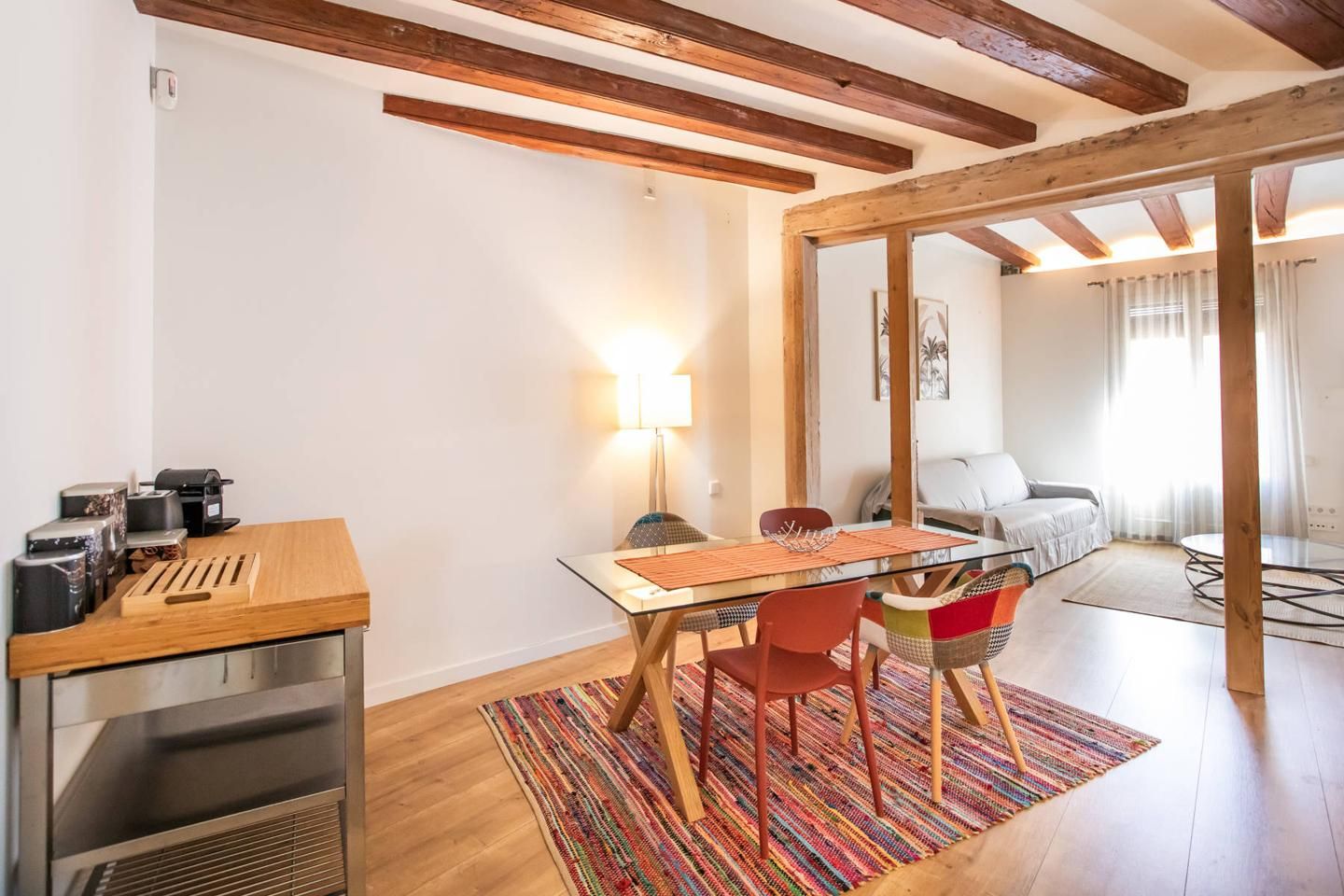 Sala d'estar de Pis de lloguer en  Barcelona Capital amb Terrassa, Moblat i Internet