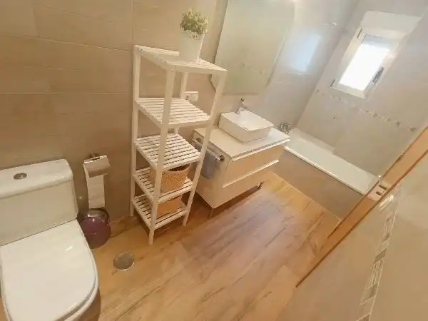 Bany de Pis en venda en Callosa de Segura amb Aire condicionat, Calefacció i Parquet