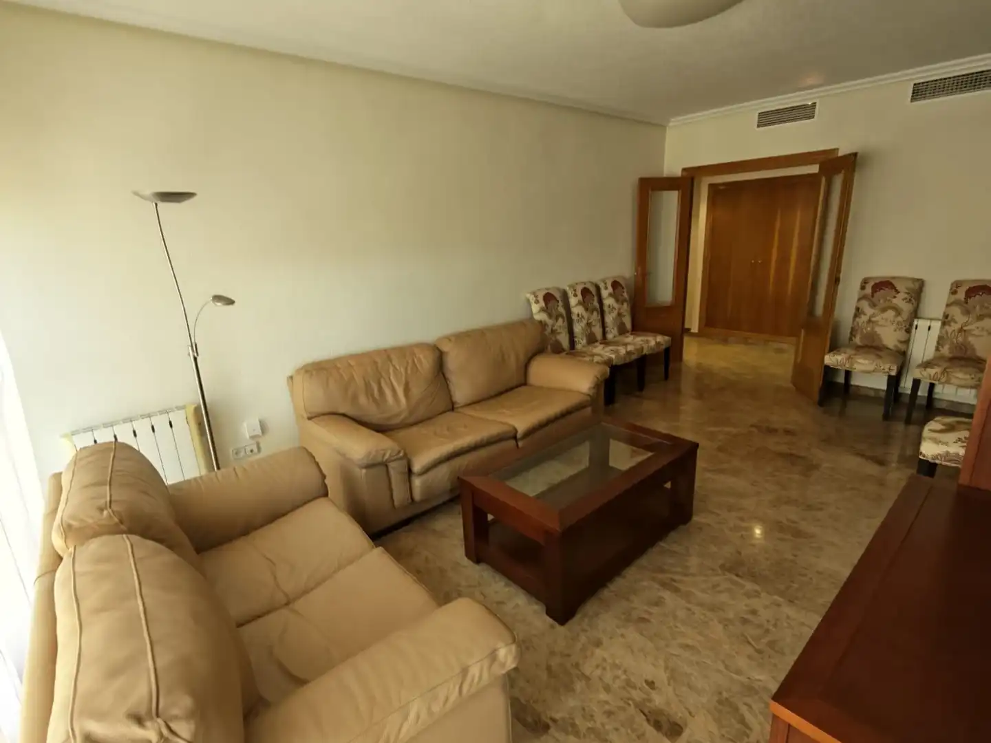Sala d'estar de Pis de lloguer en Murcia amb Aire condicionat, Calefacció i Traster