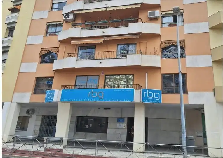 Gewerbefläche zum Verkauf in Sevilla