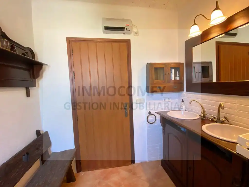 Badezimmer von Haus oder Chalet zur Miete in La Pera