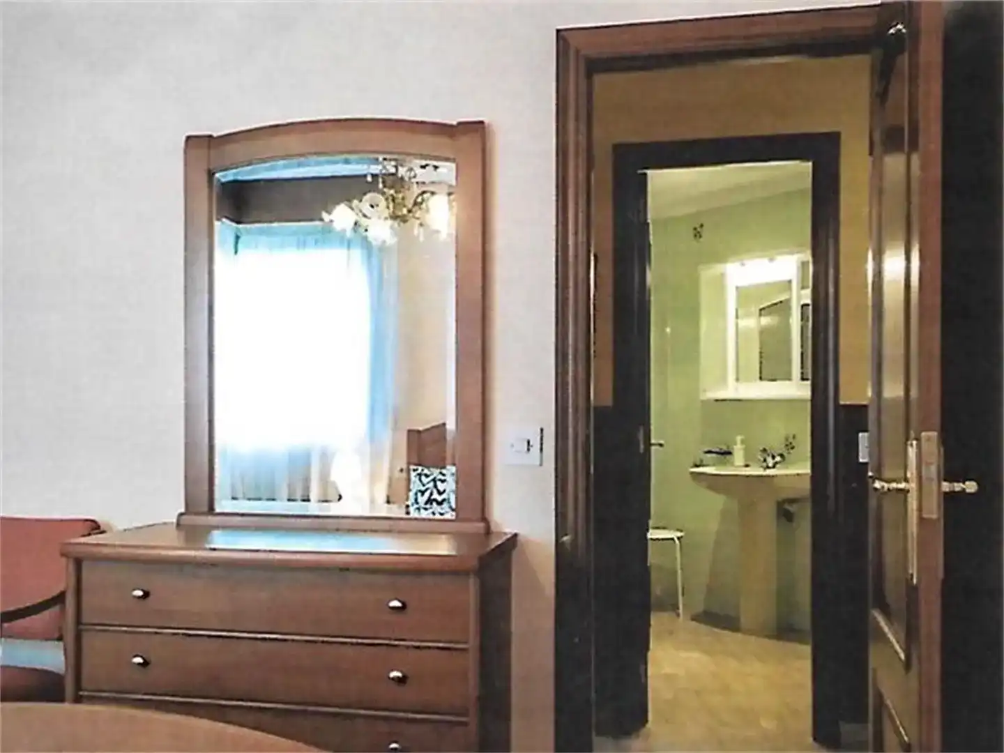 Badezimmer von Wohnungen zur Miete in Valdoviño mit Privatgarten, Parkett und Abstellraum