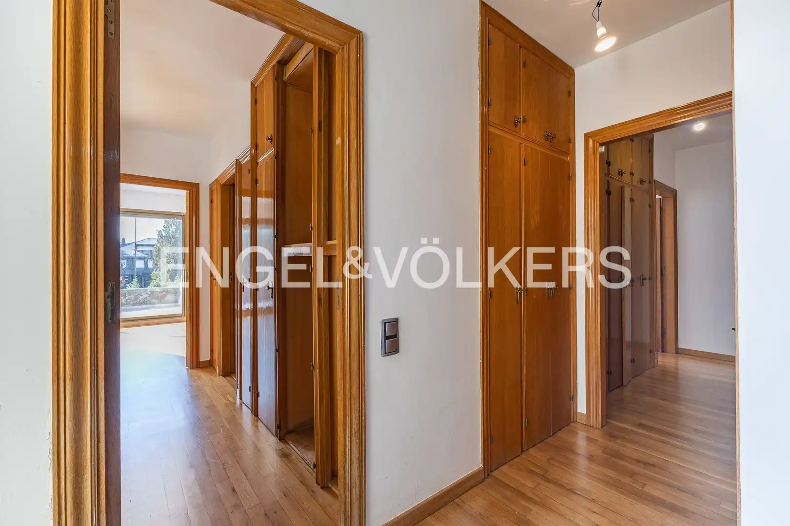 Casa o chalet de alquiler en Sant Cugat del Vallès con Calefacción, Jardín privado y Parquet