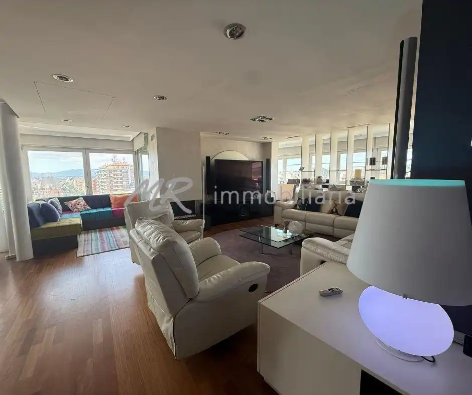 Sala de estar de Piso en venta en Granollers con Aire acondicionado, Calefacción y Trastero
