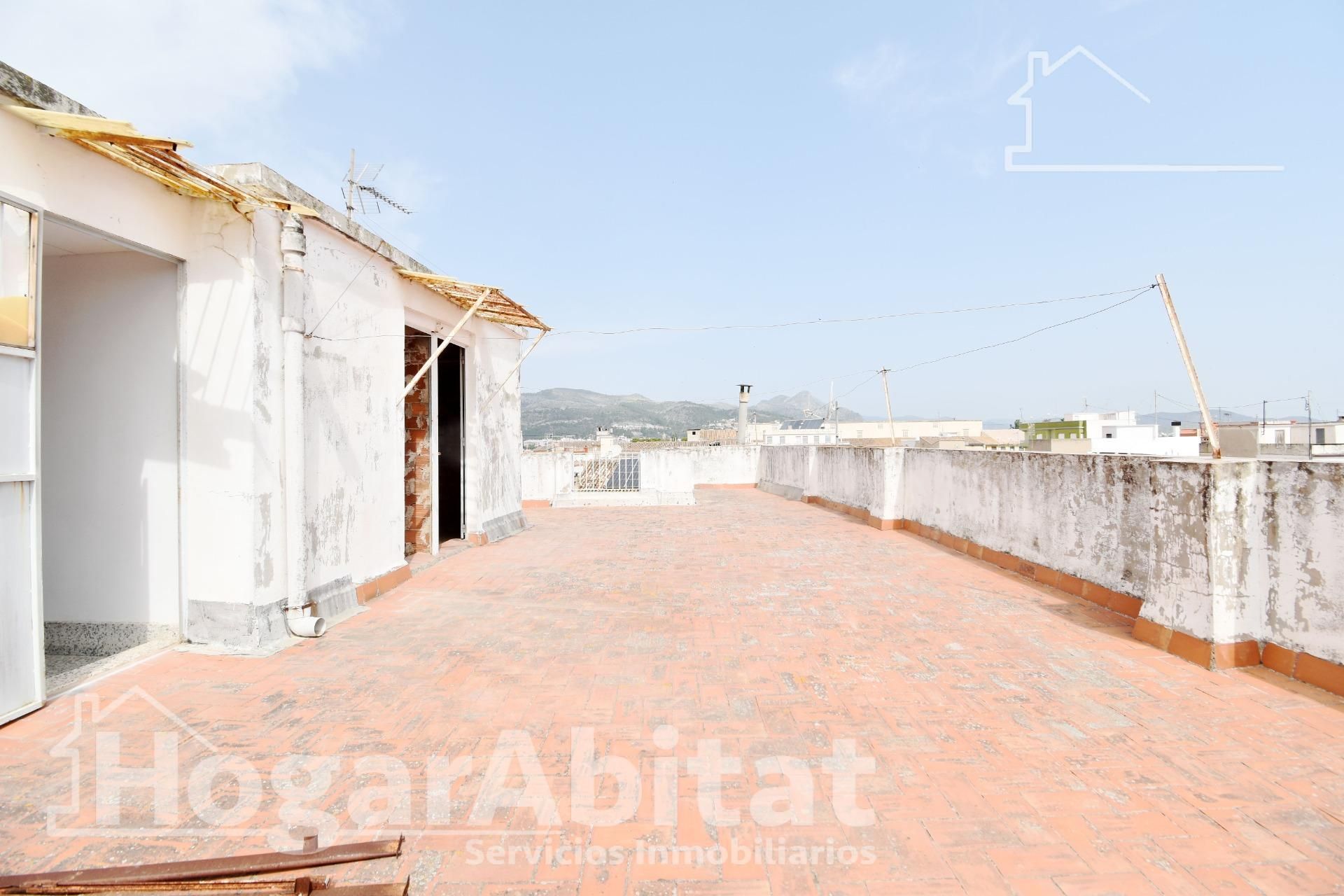 Exterior view of House or chalet for sale in Almoines  with Heating, Terrace and Storage room