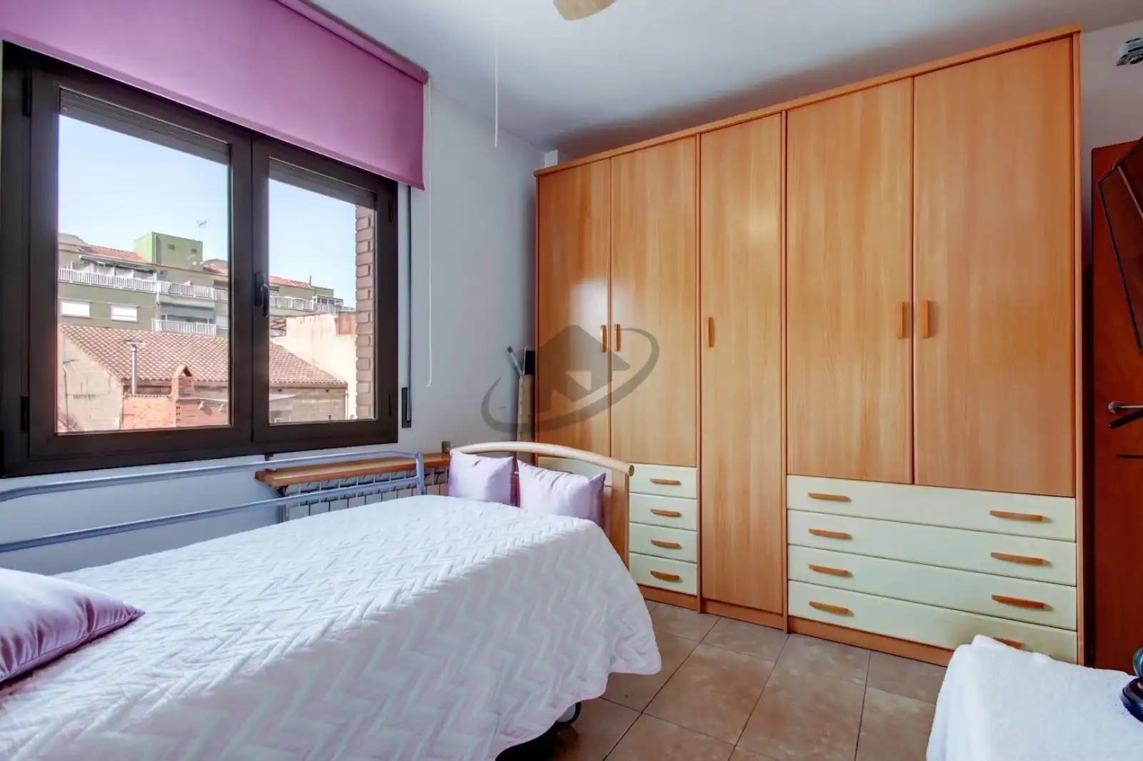 Habitación de Ático en venta en Barberà del Vallès con Aire acondicionado, Calefacción y Terraza