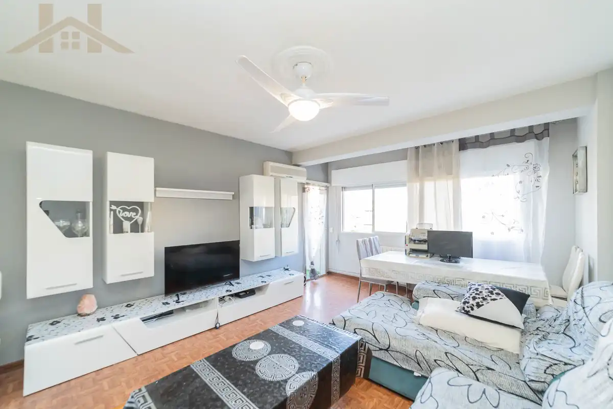 Flat with lift for sale in Calle Viñas, imagen 4