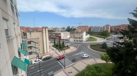 Foto 3 de Pis en venda a Calle Eliseo Pinedo, Residencia, Logroño