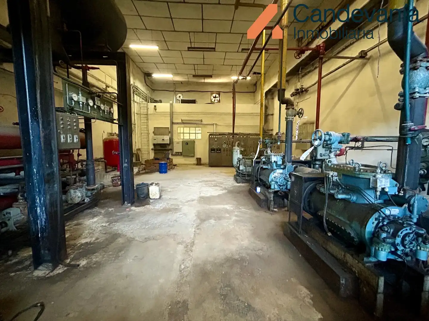 Nave industrial en venta en Zuera