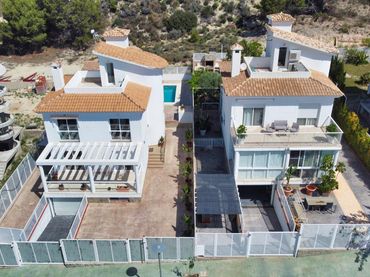 Villa con piscina in vendita a Balcón de Finestrat - Terra Marina