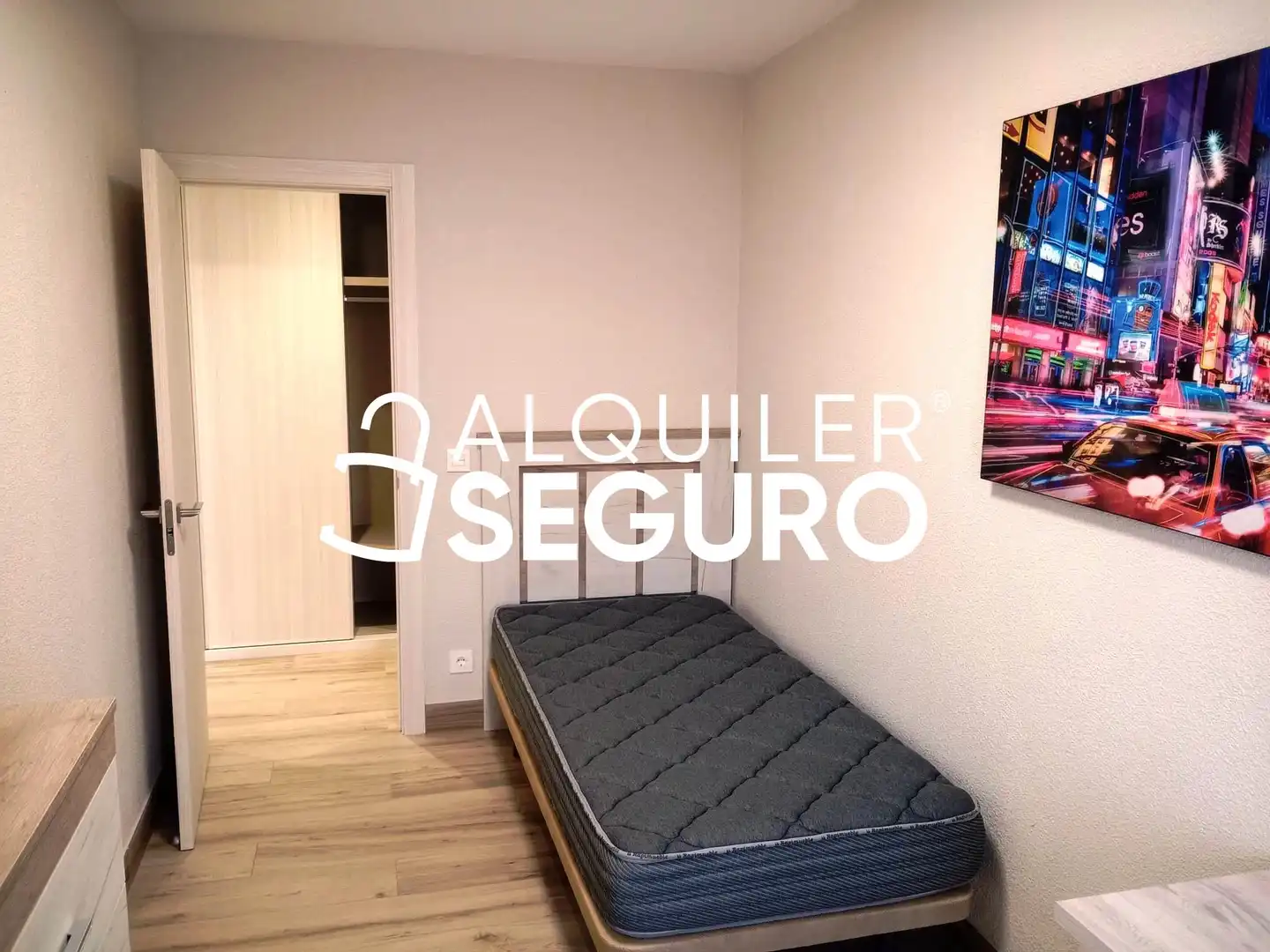Schlafzimmer von Wohnung zur Miete in Fuensaldaña mit Heizung und Möbliert