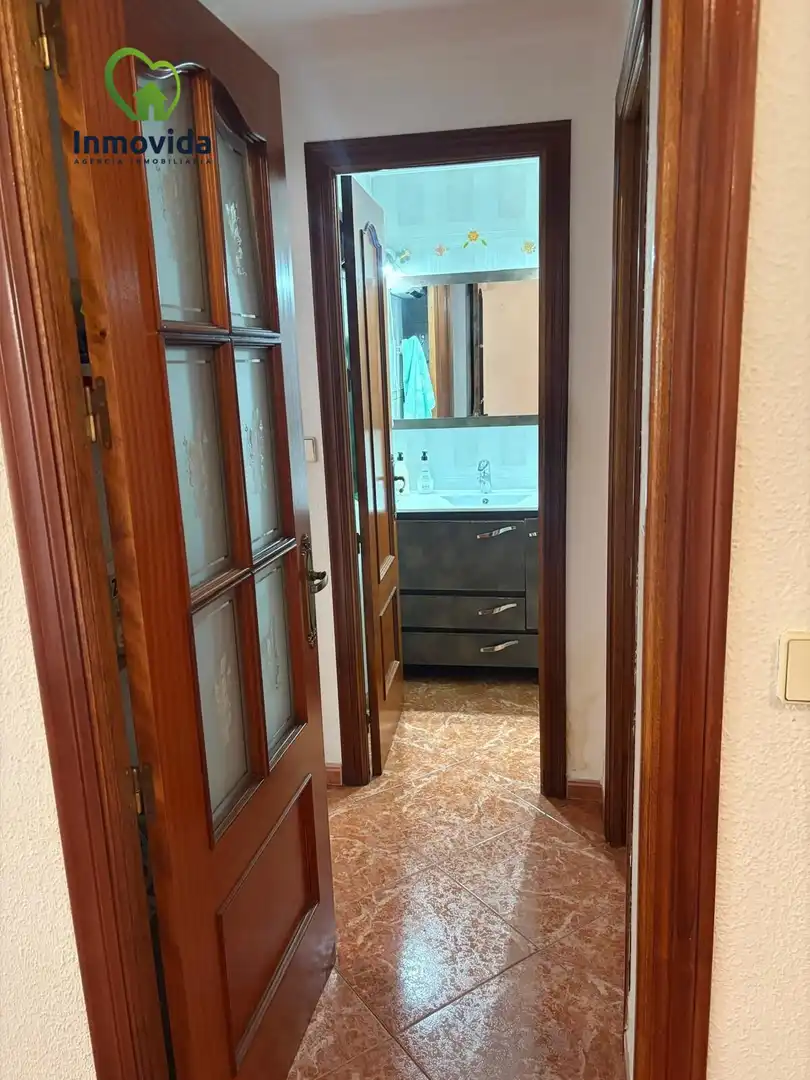 Bathroom of Flat for sale in Córdoba  with Air Conditioner, Heating and Terrace