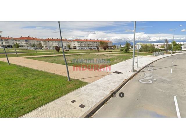 Terreno residencial en Venta en N/A en Navalmoral de la Mata