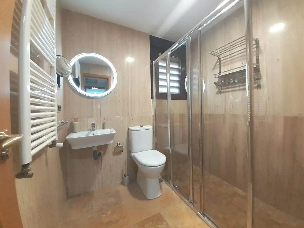 Badezimmer von Wohnung zur Miete in Noroeste 