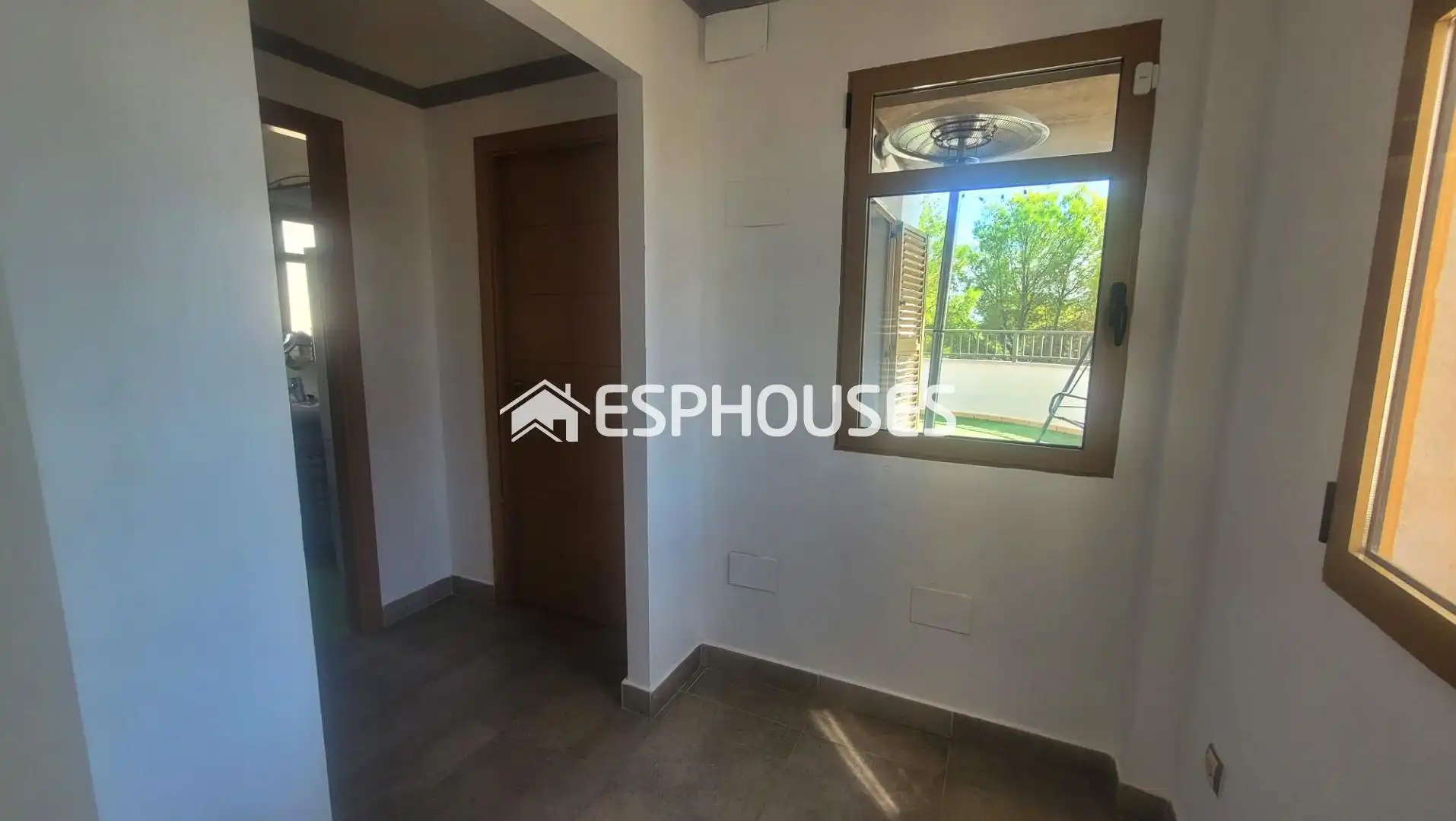 Houses for sale in Finestrat  with Storage room, Swimming Pool and Balcony