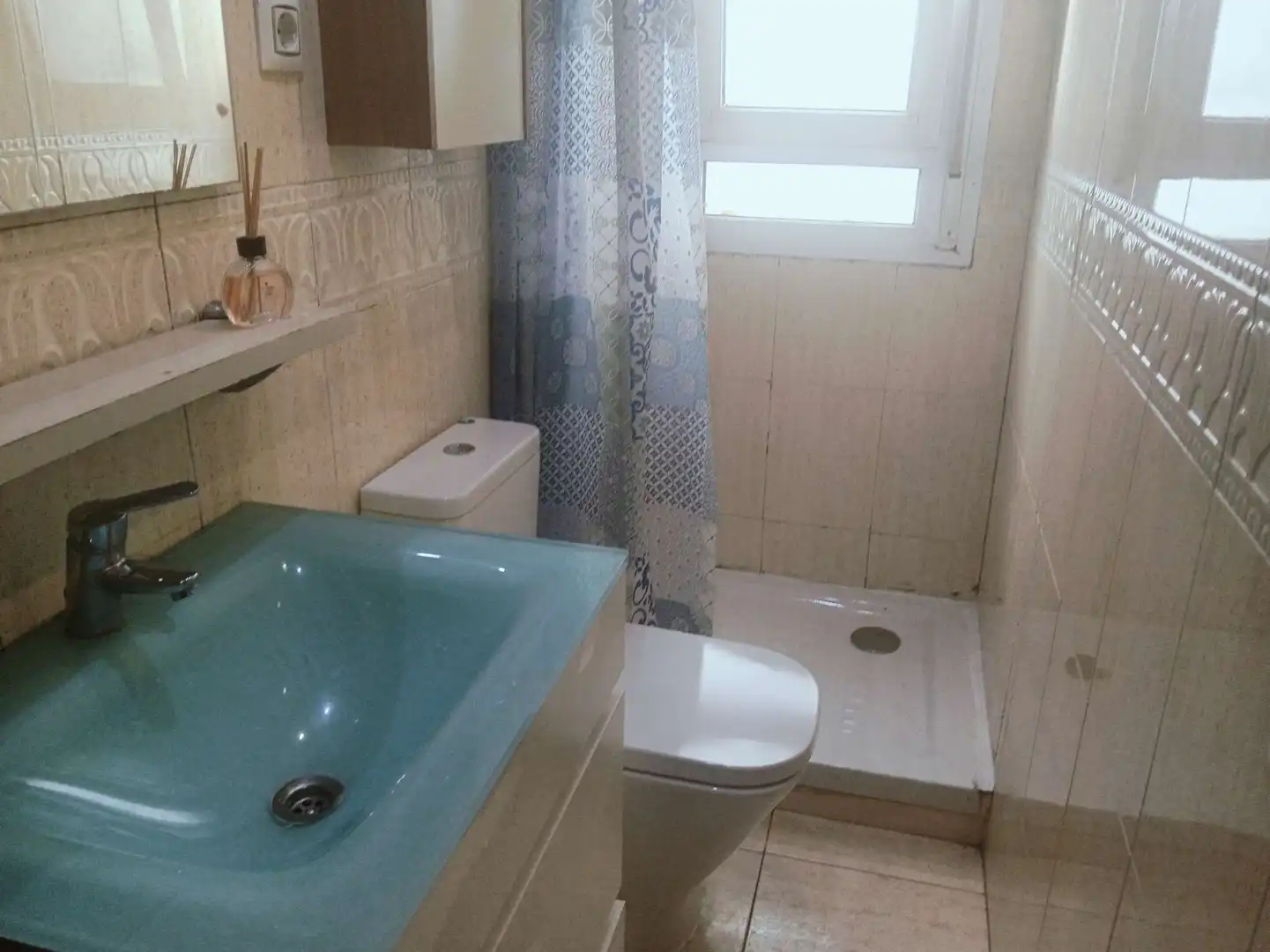 Baño de Piso en venta en Zaragoza con Calefacción