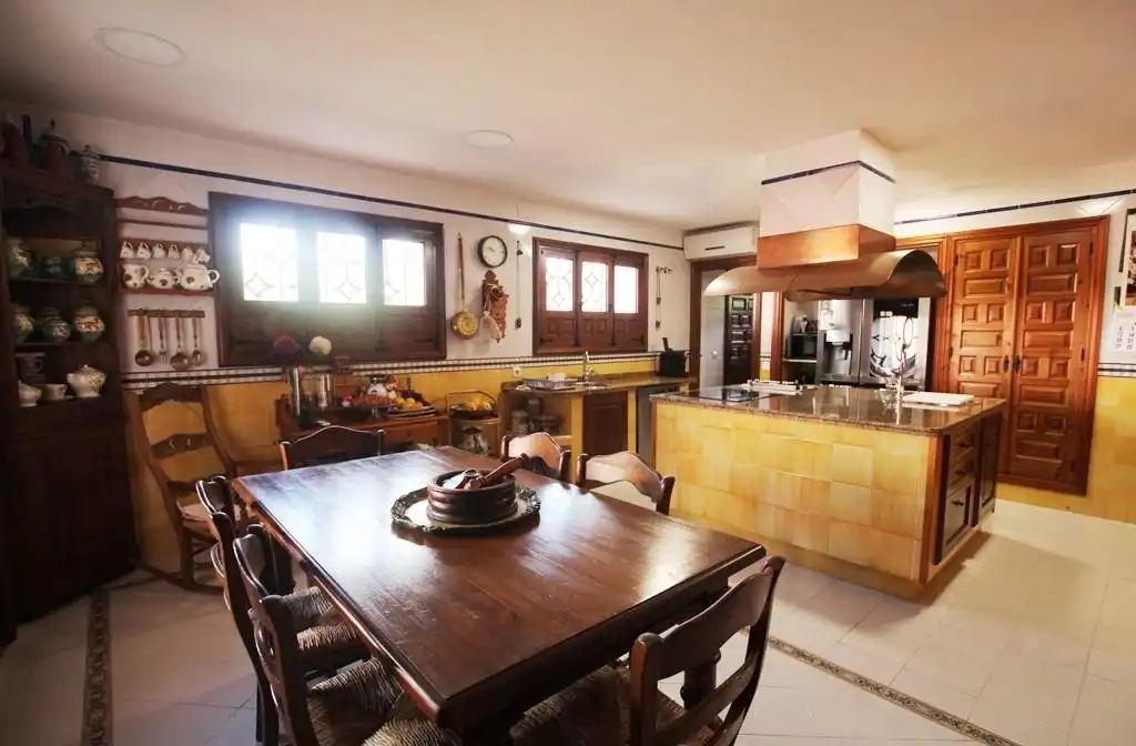 Cocina de Casa o chalet en venta en Jerez de la Frontera con Aire acondicionado, Jardín privado y Terraza