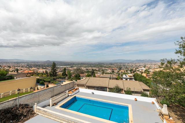 Casa-chalet en Venta en Calle Calle del Clavel, 15 en Barrio de la Vega