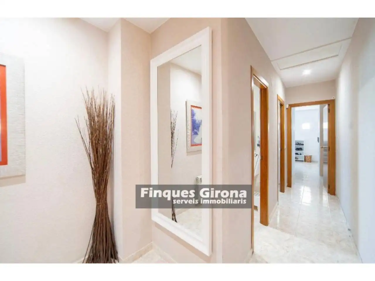 Casa con jardín en venta en Vilablareix, imagen 7