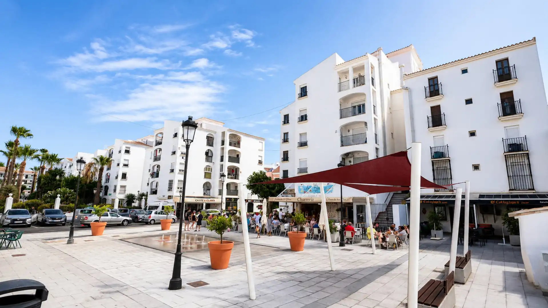 Vista exterior de Apartament en venda en Manilva amb Terrassa, Piscina i Balcó