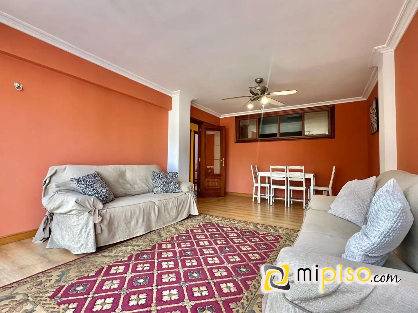 Wohnzimmer von Wohnung zum Verkauf in Colindres mit Heizung und Terrasse