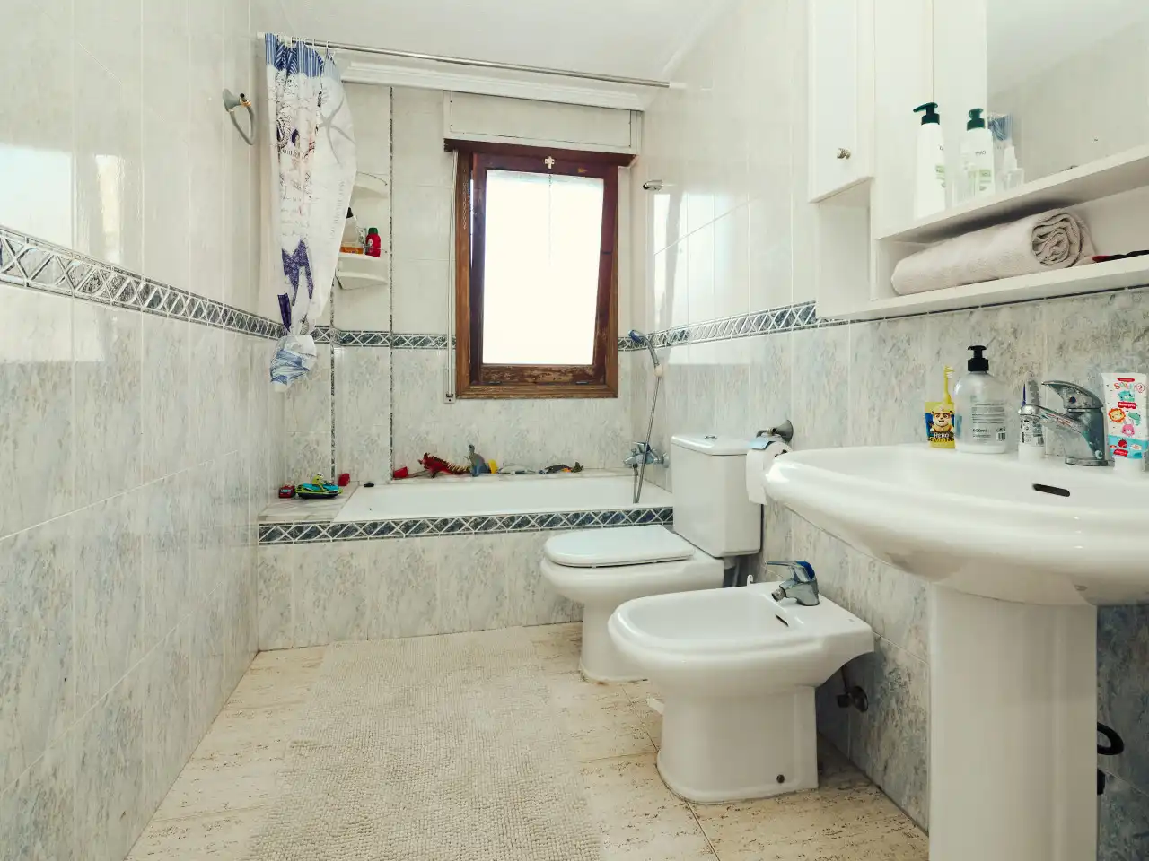 Bathroom of Apartments for sale in Dolores  with Air Conditioner, Heating and Terrace