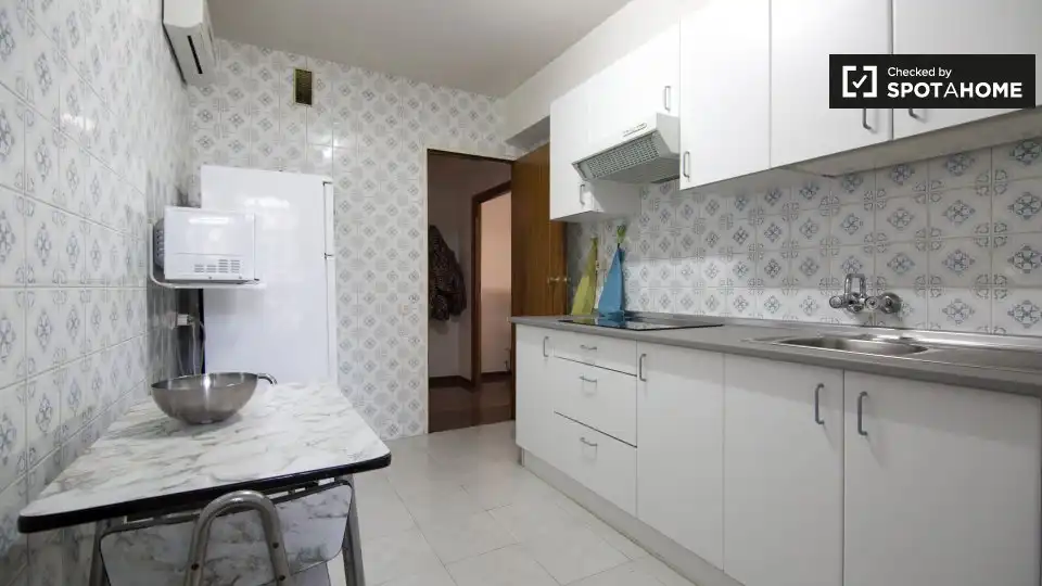 Room in Centro