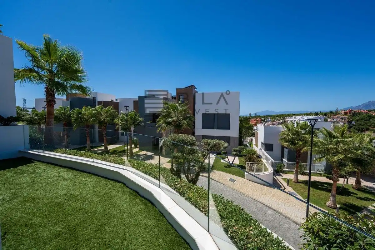 Exterior view of Duplexes for sale in Marbella  with Air Conditioner, Terrace and Storage room