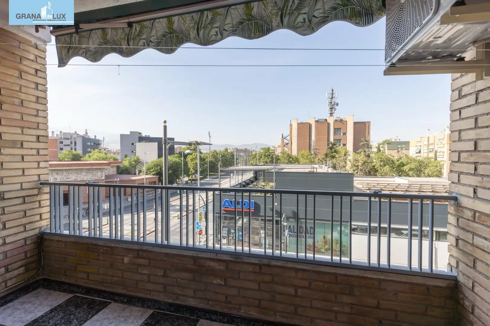 Flat with terrace for sale in Calle Palencia, imagen 41
