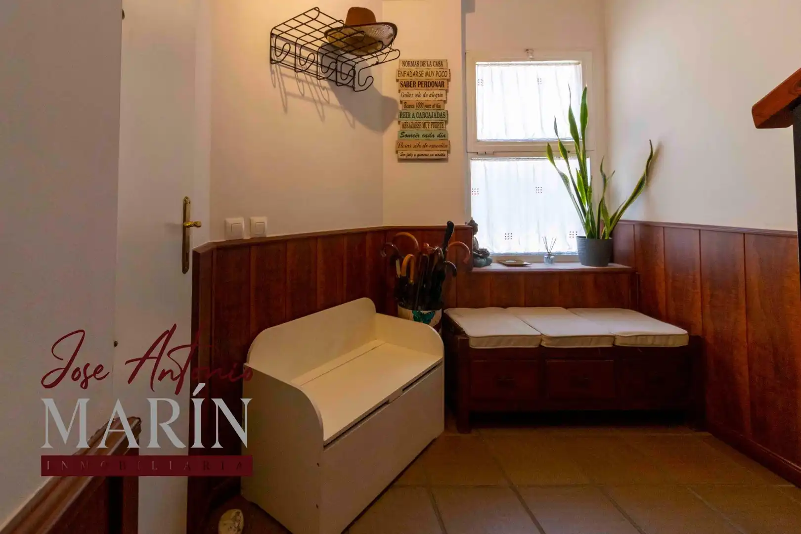 Casa adosada en venta en Badajoz con Aire acondicionado, Calefacción y Trastero