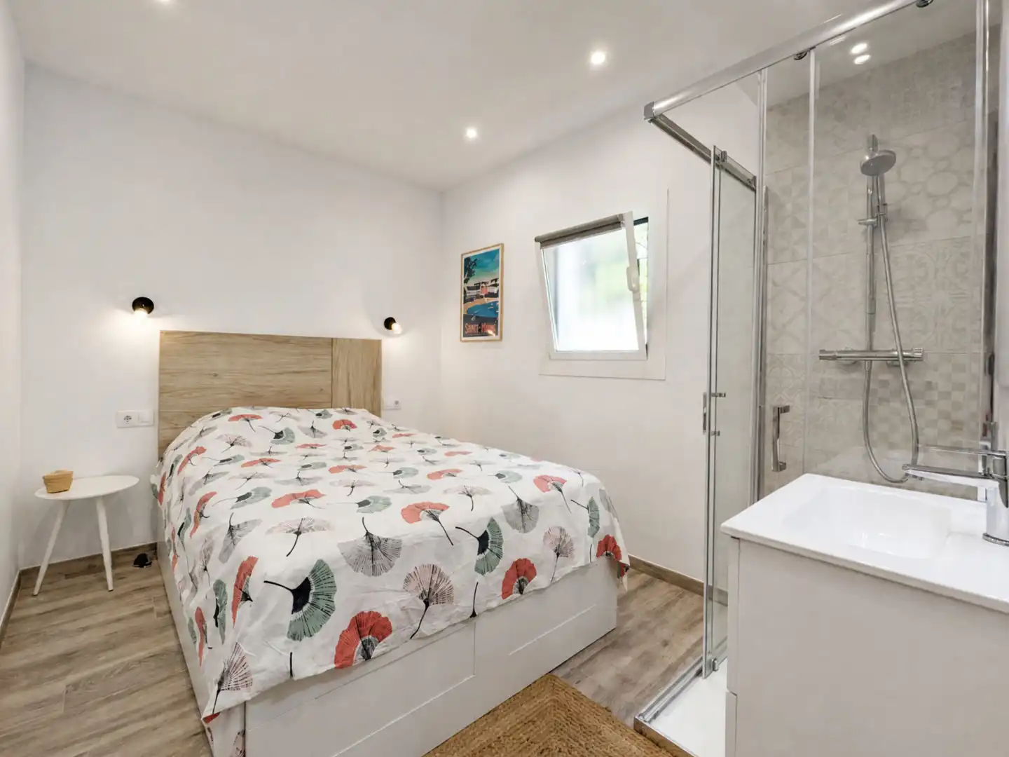Bedroom of Flat for sale in Roses  with Air Conditioner, Heating and Terrace