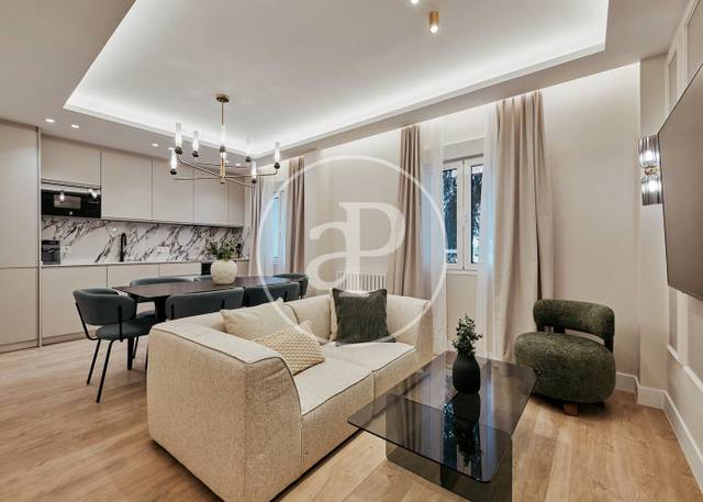 Piso en Venta en C/ del Alcalde Sainz de Baranda en Estrella