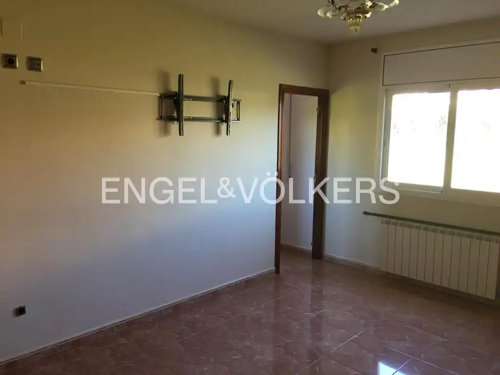 Casa o chalet en venta en Sant Cugat Sesgarrigues con Aire acondicionado, Calefacción y Trastero