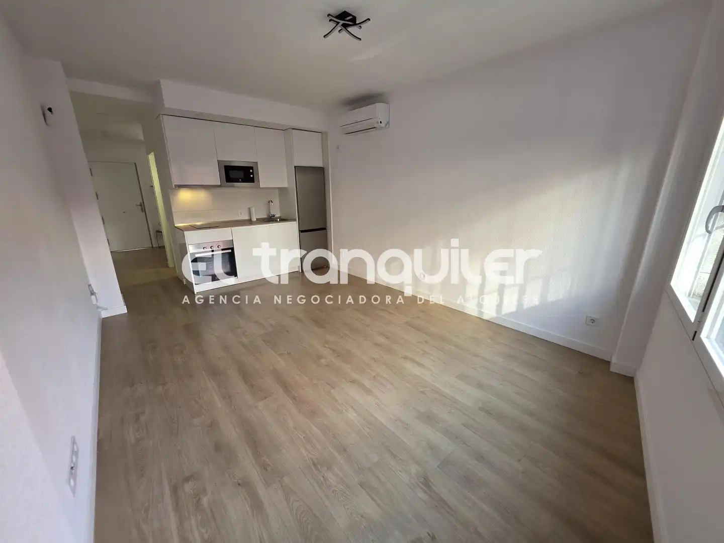 Wohnzimmer von Wohnung zur Miete in Madrid mit Klimaanlage, Terrasse und Abstellraum