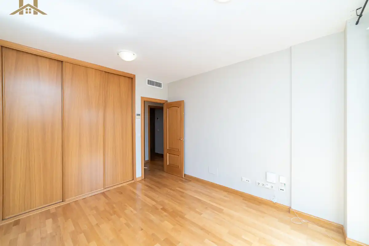 Habitación de Casa o chalet en venta en Las Rozas de Madrid con Aire acondicionado, Calefacción y Jardín privado
