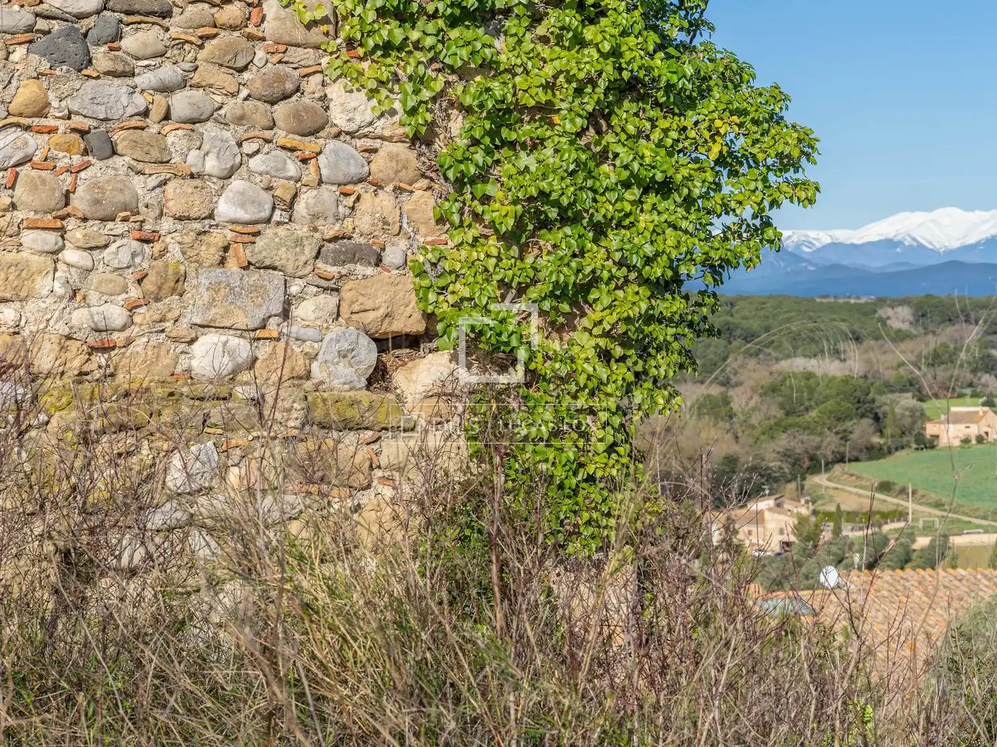 Casa rústica amb jardí en venda a Pontós, imagen 7