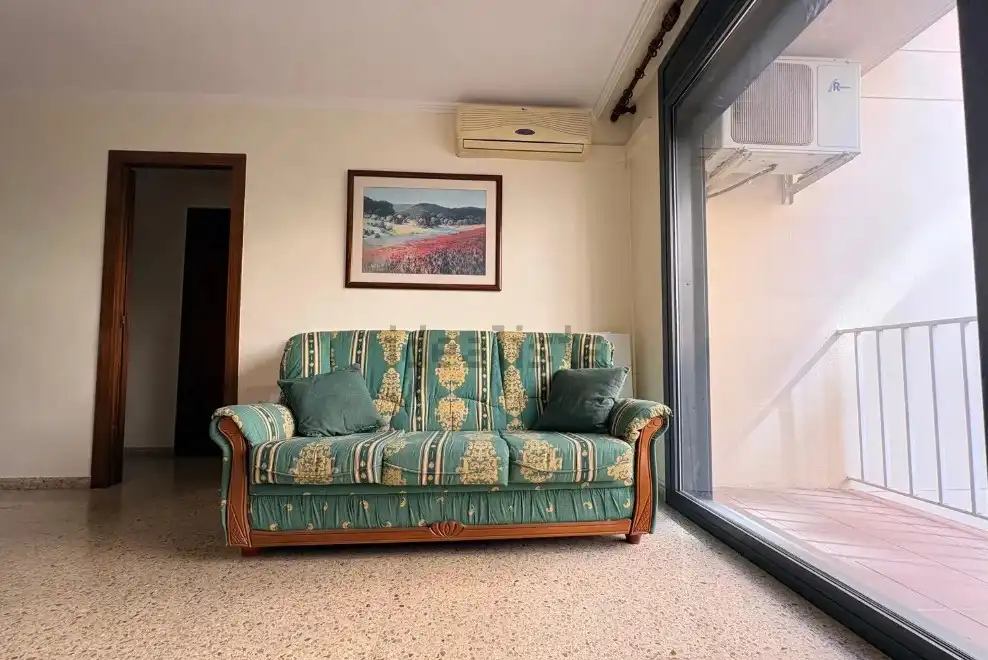 Sala de estar de Piso en venta en Sant Cugat del Vallès con Aire acondicionado, Calefacción y Balcón