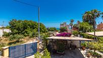 Vista exterior de Casa o xalet en venda en Burriana / Borriana amb Terrassa i Piscina