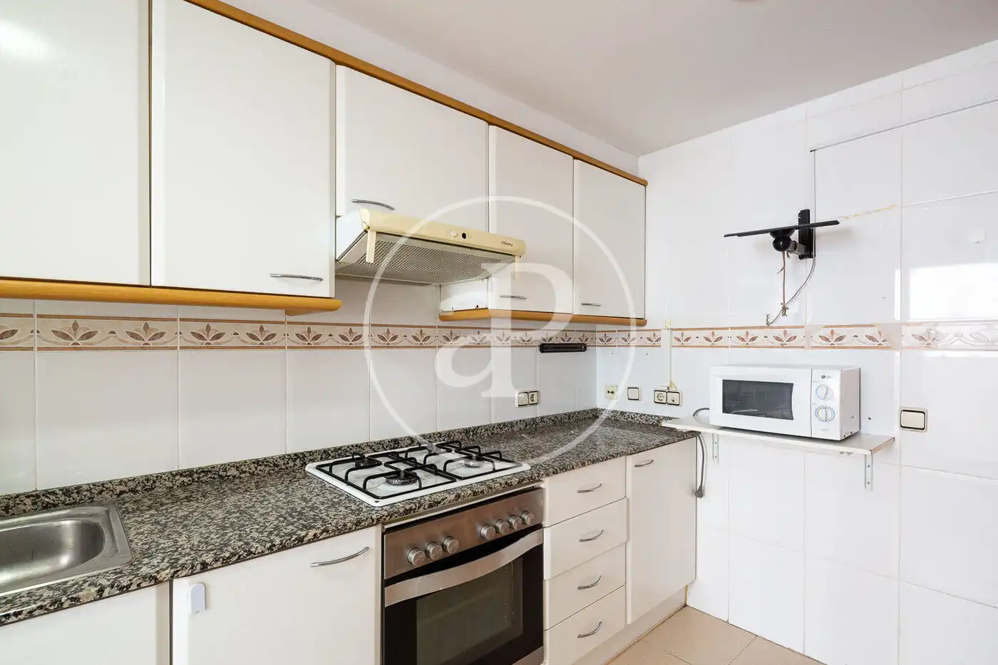 Cocina de Piso de alquiler en Valencia con Aire acondicionado, Calefacción y Amueblado