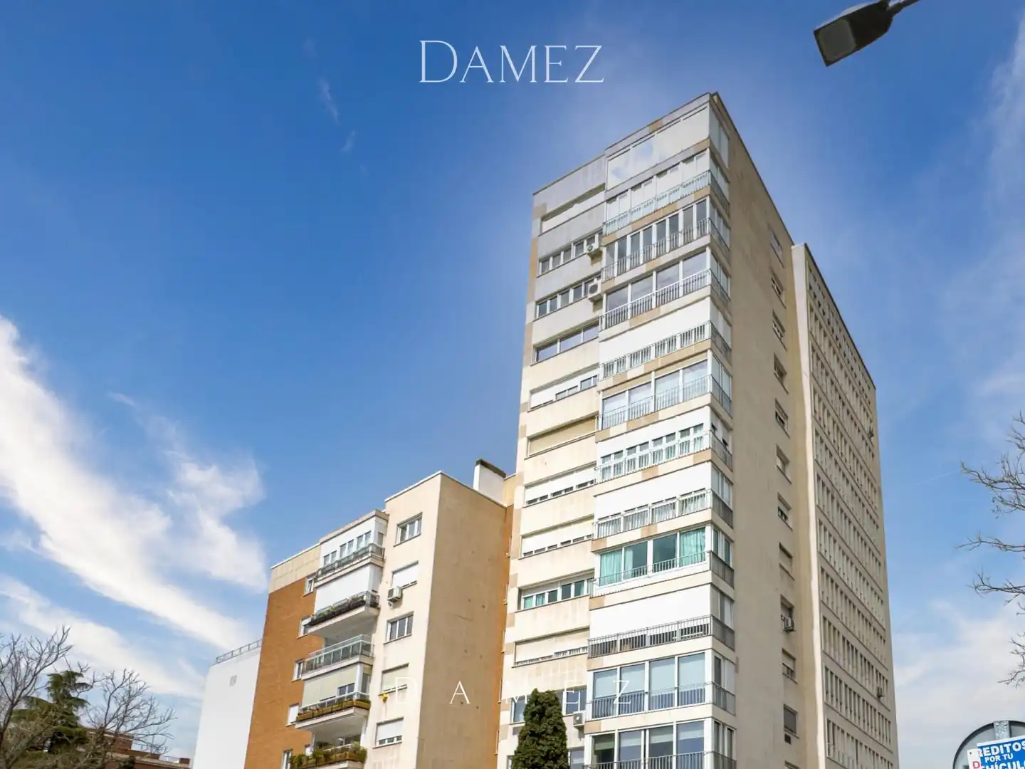 Außenansicht von Wohnung zum Verkauf in Madrid mit Klimaanlage, Heizung und Abstellraum