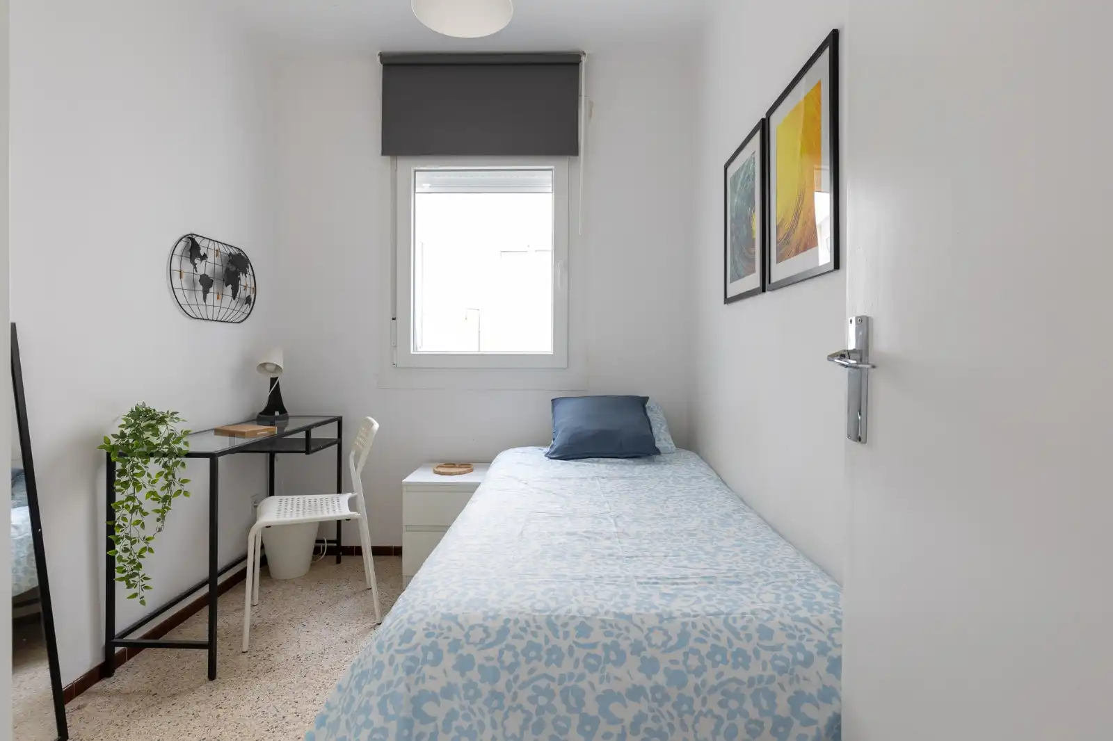 Bedroom of Flat for rent in Terrassa  with Furnished, Oven and Washing machine