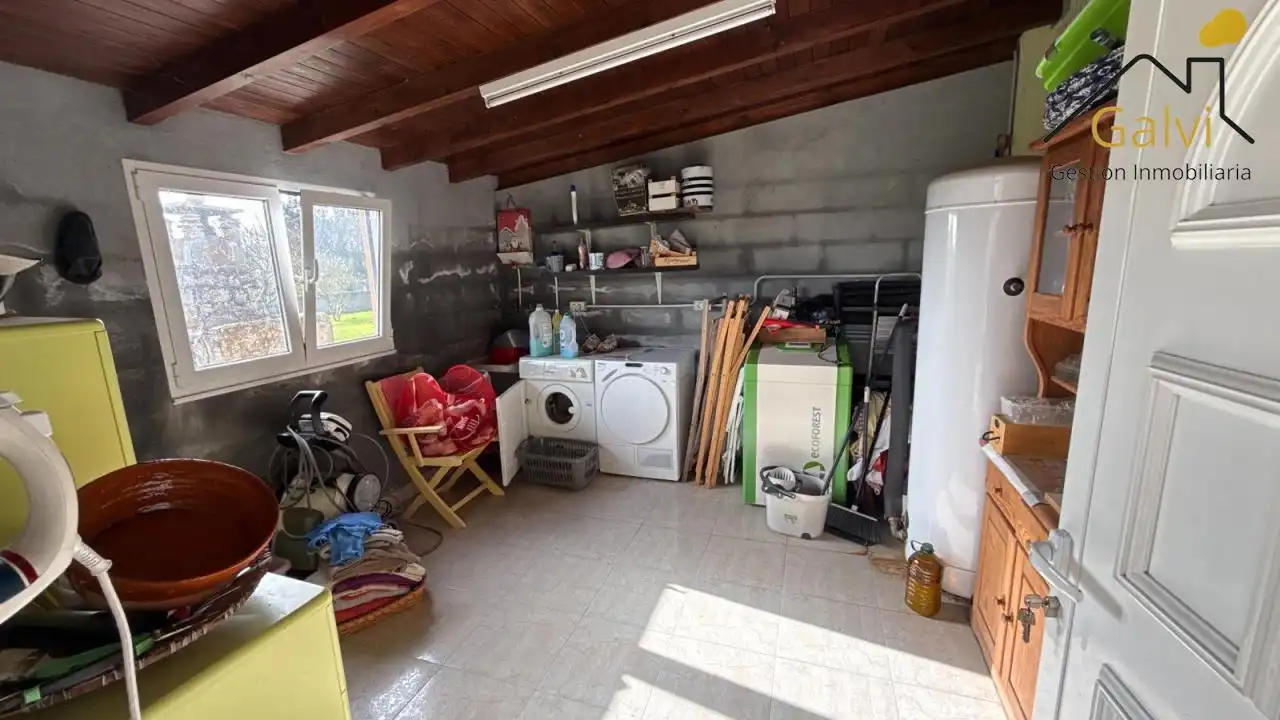 Casa o chalet en venta en Lugo con Calefacción, Jardín privado y Terraza