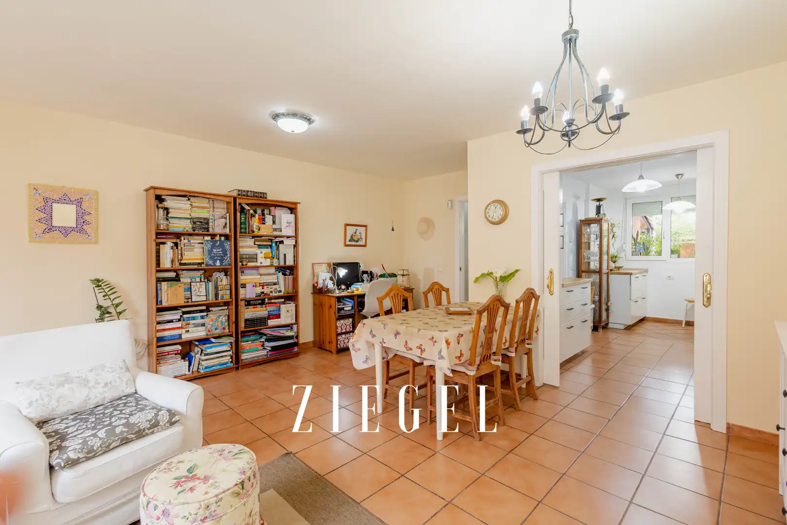 Living room of Houses for sale in San Cristóbal de la Laguna  with Terrace, Storage room and Balcony