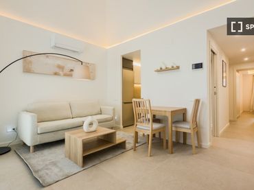 Appartamento con balcone in affitto a Sants - Montjuïc