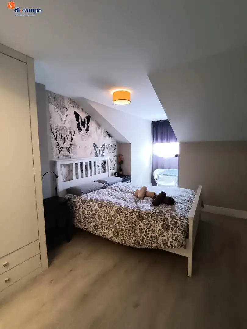 Bedroom of Flat for sale in Valladolid  with Air Conditioner, Heating and Furnished